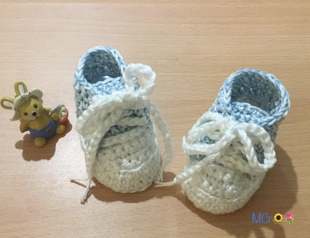scarpe uncinetto neonato