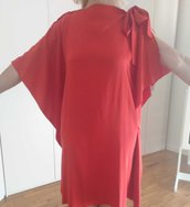 Vestito rosso di tessuto