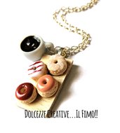 Collana Vassoio con donuts - ciambelle al cioccolato, krapfen e tazza di caffè - cioccolata - handmade kawaii