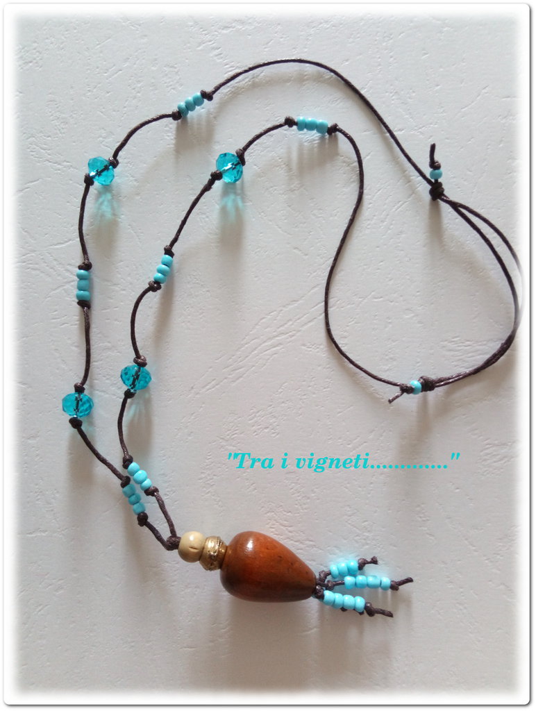 Collana Lunga In Legno Grigio Con Perline Cubiche E Tonde Stampa Animalier, Regolabile Fino A 90 Cm, Senza Chiusura