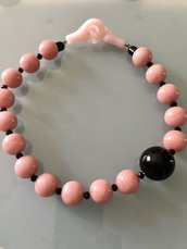 Collana con perle rosa cipria 