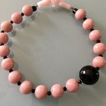 Collana con perle rosa cipria 