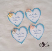 Card Art cuore smerlato azzurra con miniatura piedini, animaletti, orsetto, angelo con cuore personalizzabile