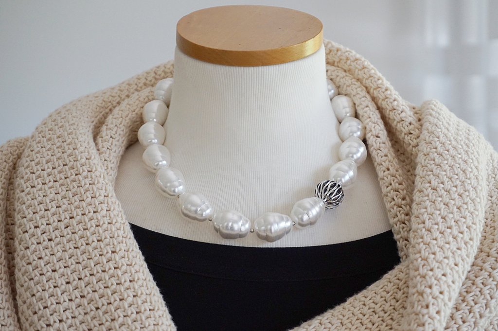 technical beneficial exaggeration collana perle giganti di Maiorca, bianca estiva, bigiotteria italia... | su  MissHobby