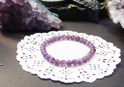 Bracciale Elastico In Ametista Vero – Schegge Di Pietre Preziose Naturali 6-10 Mm – Gioiello Artigianale Chakra