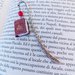 Segnalibro in metallo con mini libro Dracula