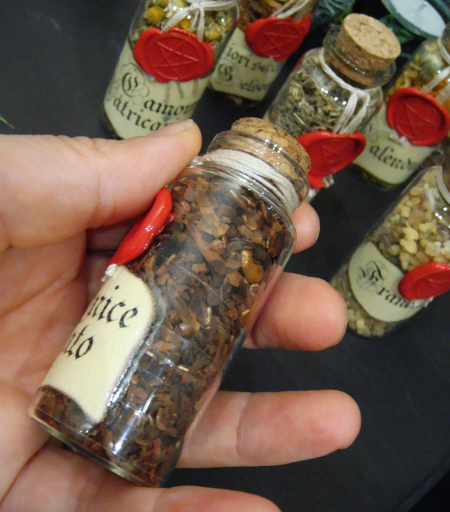 Erba Di Incenso Pagano - Italia - Foto 2