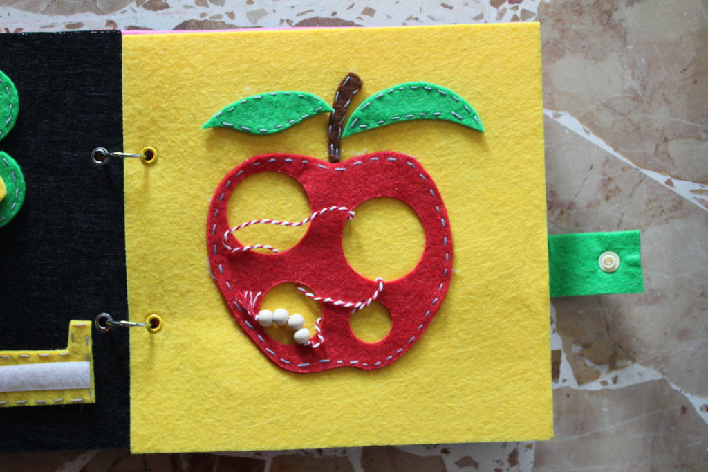 Libro sensoriale in feltro - Quiet Book - Bambini - Per l'asilo e l ...
