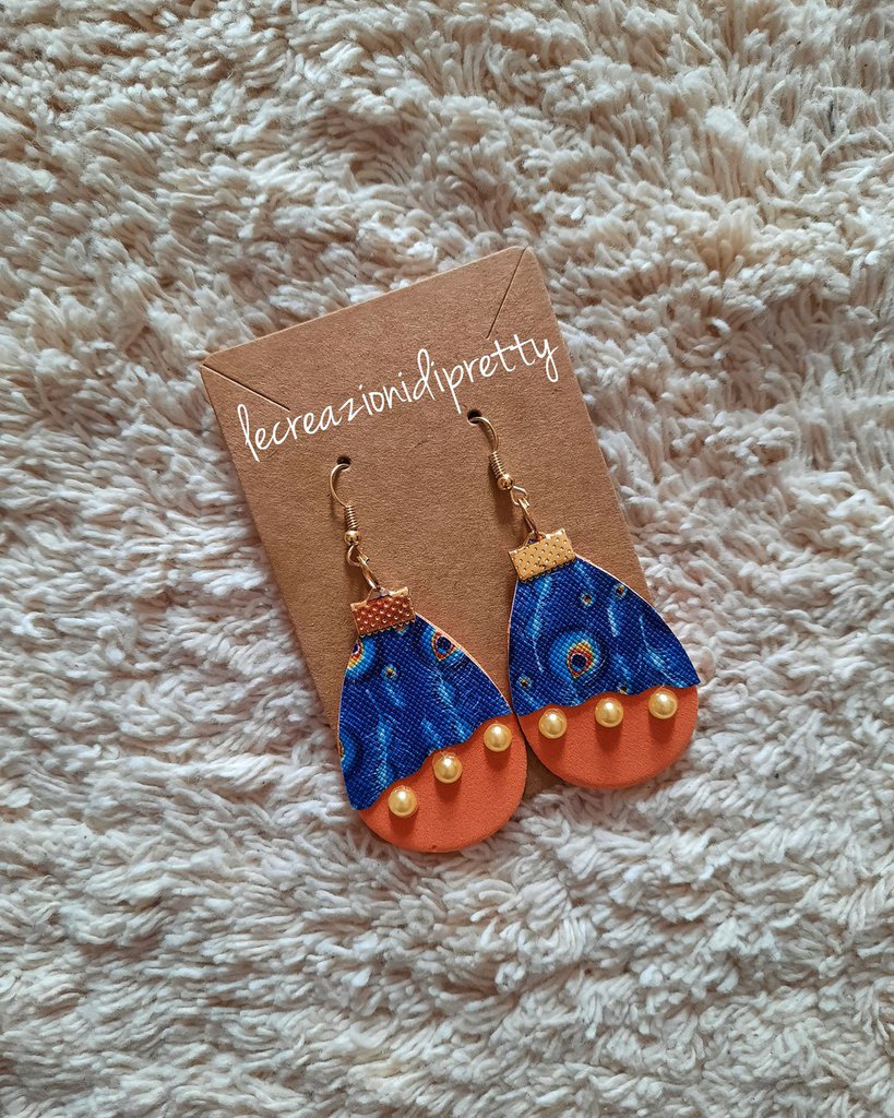 Orecchini Pendenti A Piuma Di Pavone - Grandi, Con Ganci In Metallo Color Argento, Dimensioni 12x4,5 Cm