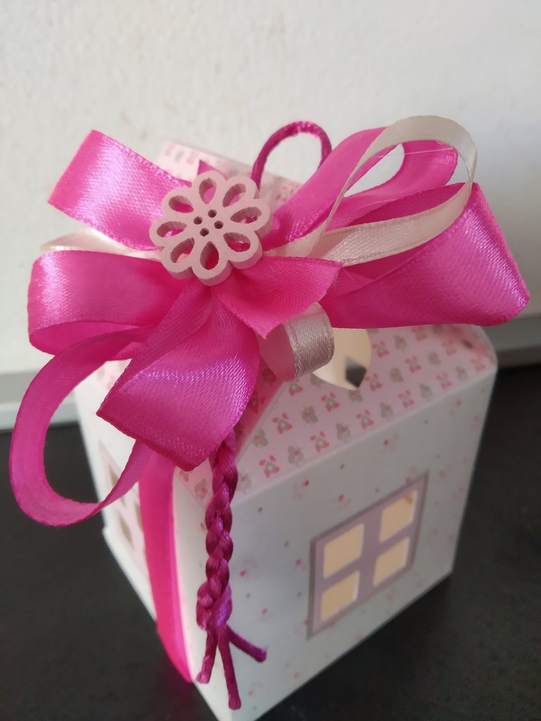 Subito disponibile 20 Pezzi Harmony Bianco Casa Casetta portaconfetti 12x12x12 cm Scatola b