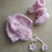 Cuffia uncinetto neonato, cappellino rosa, scarpine ai ferri lana, completo neonata, regalo nascita, corredino neonata