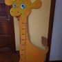Giraffa metro su legno