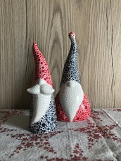 Coppia di Gnomi di Natale | ceramica dipinta 