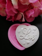 Stampo cuore con cuoricini e scritta LOVE in gomma siliconica professionale