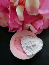 Stampo cuore ricamato con rose in gomma siliconica professionale