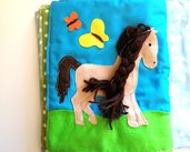 Quiet book animali fattoria, gioco sensoriale per bambini 1 anno, libro tattile con mucca cavallo pulcino gallina e marionette da dita
