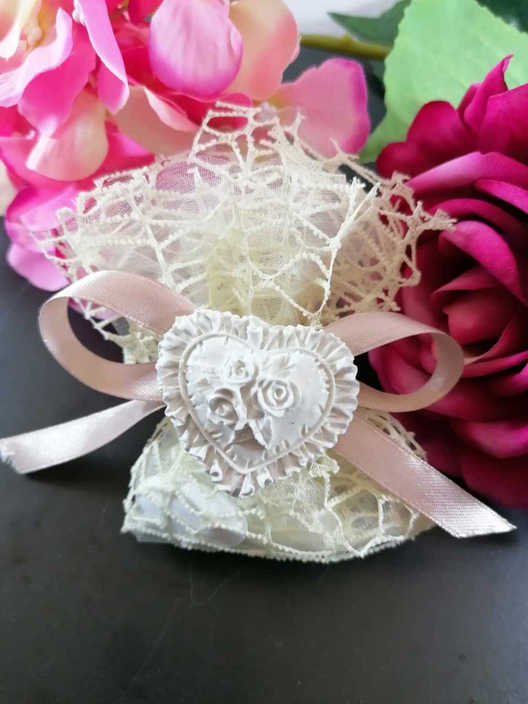 Vaquerprofumatori Cuore Cuscino Di Rose In Gesso Profumato - 4,2x4,2 Cm - Scegli La Fragranza