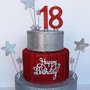 Torta scenografica in gomma crepla argento e rosso tema 18 anni