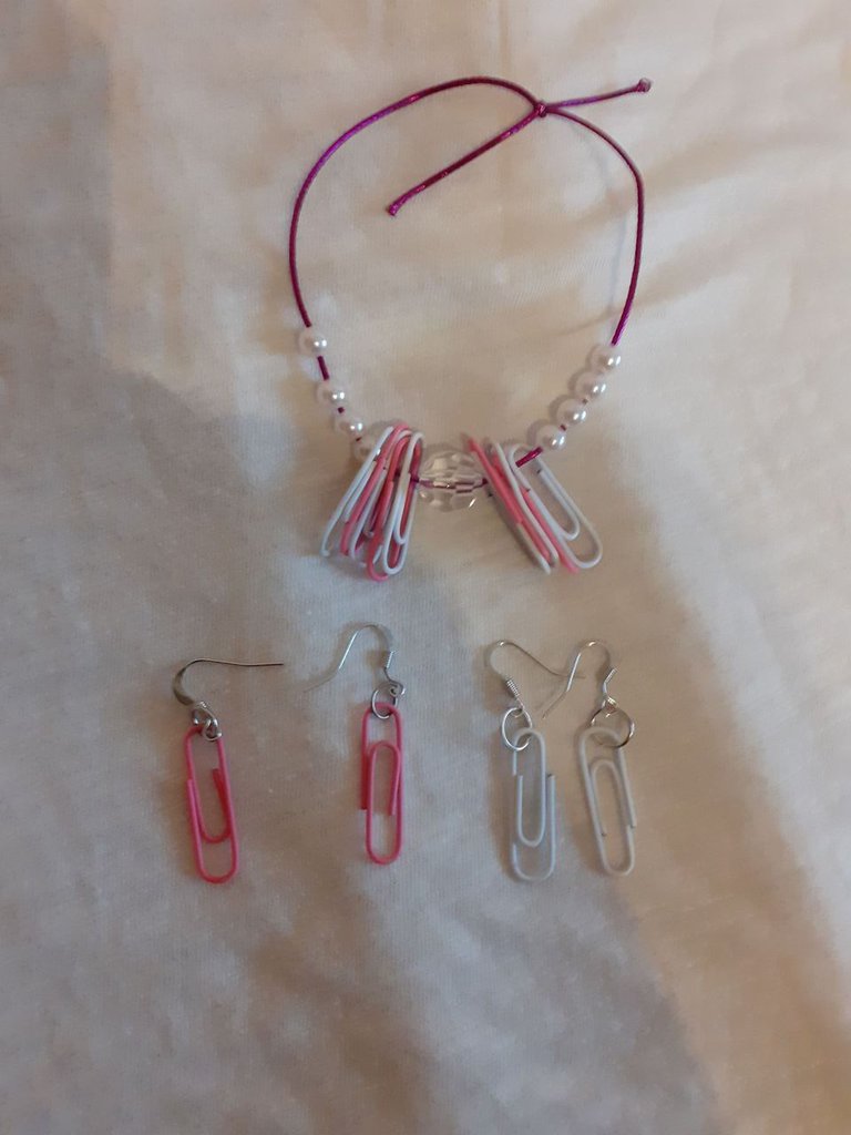 Set Di 250 Graffette Colorate Da 28 Mm - 10 Colori, Con Scatola Portabile, Per Ufficio E Scuola - Foto 9