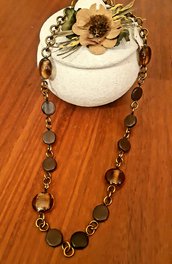 Collana handmade color bronzo con perle di vetro e legno