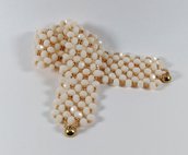 Bracciale bianco avorio con cristalli e perline