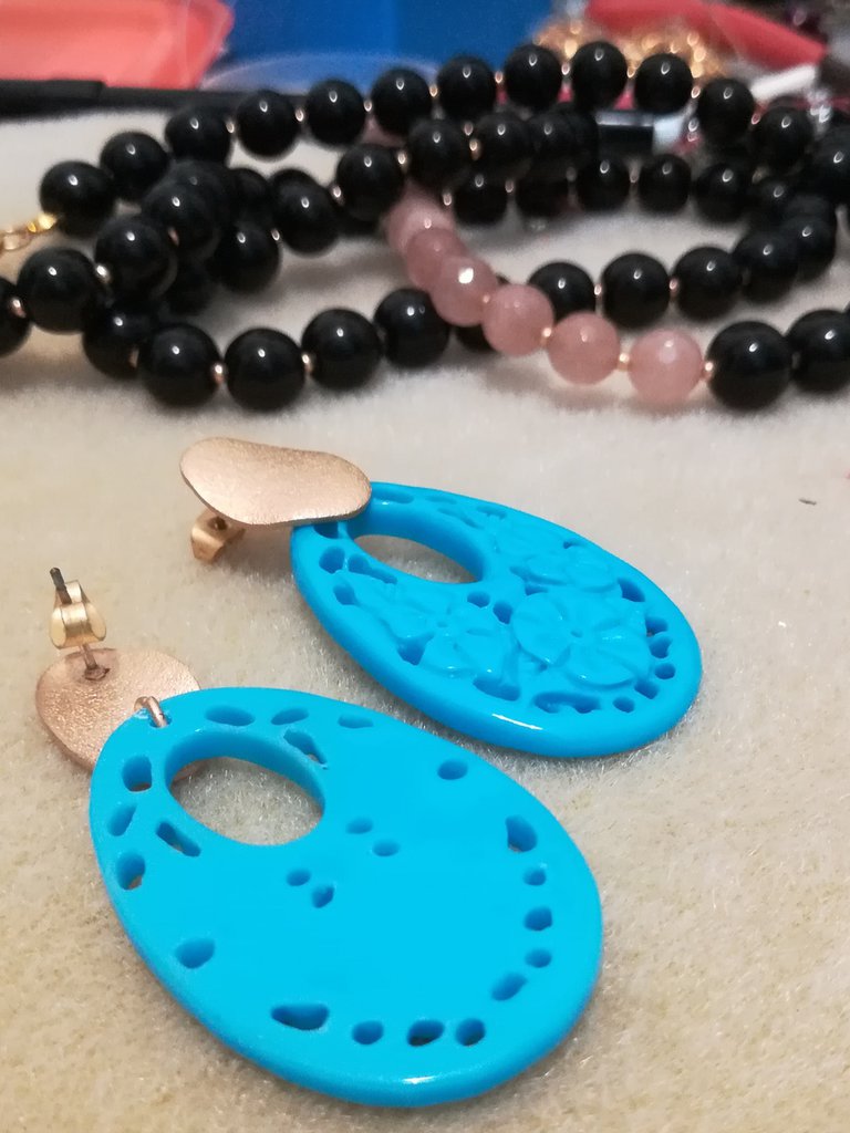 Orecchini pendenti in turchese sintetico e perla d'acqua dolce barocca naturale e 925 argento sterling per donna all'ingrosso