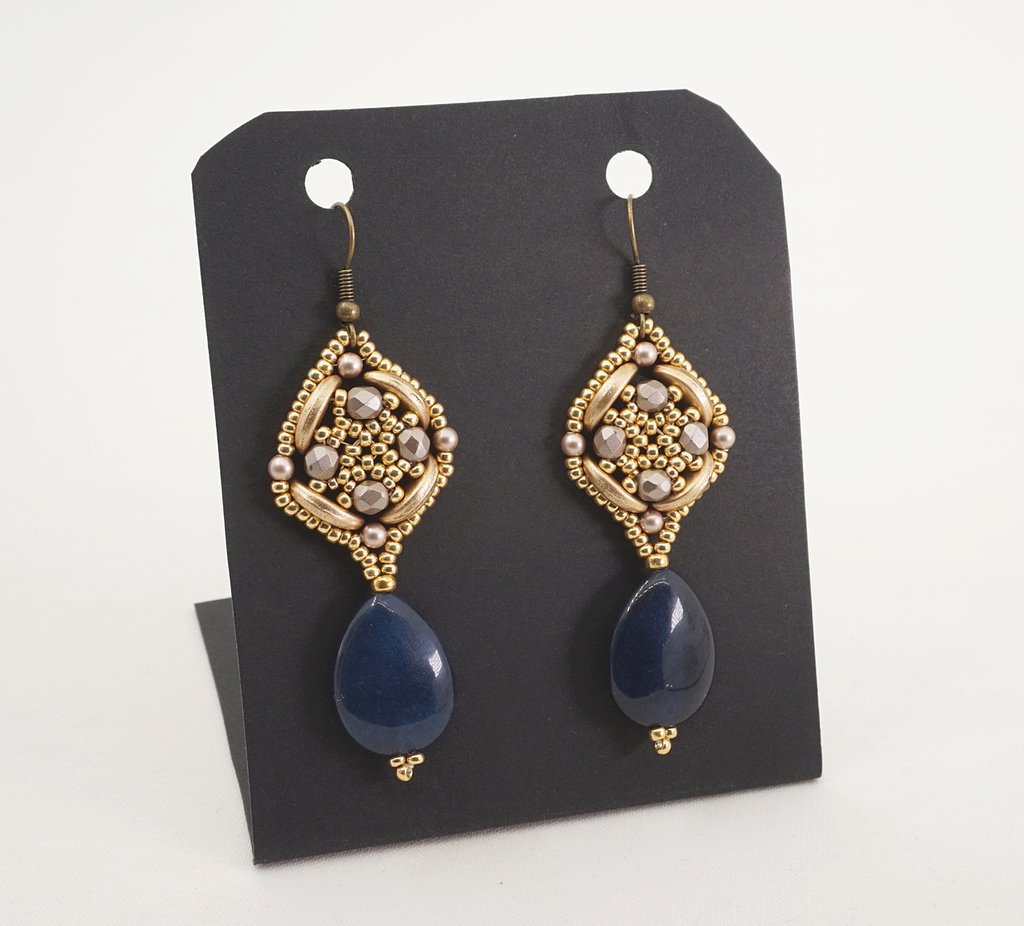 UNOAERRE - Orecchini in bronzo dorato con perle naturali - Gioielli Venone