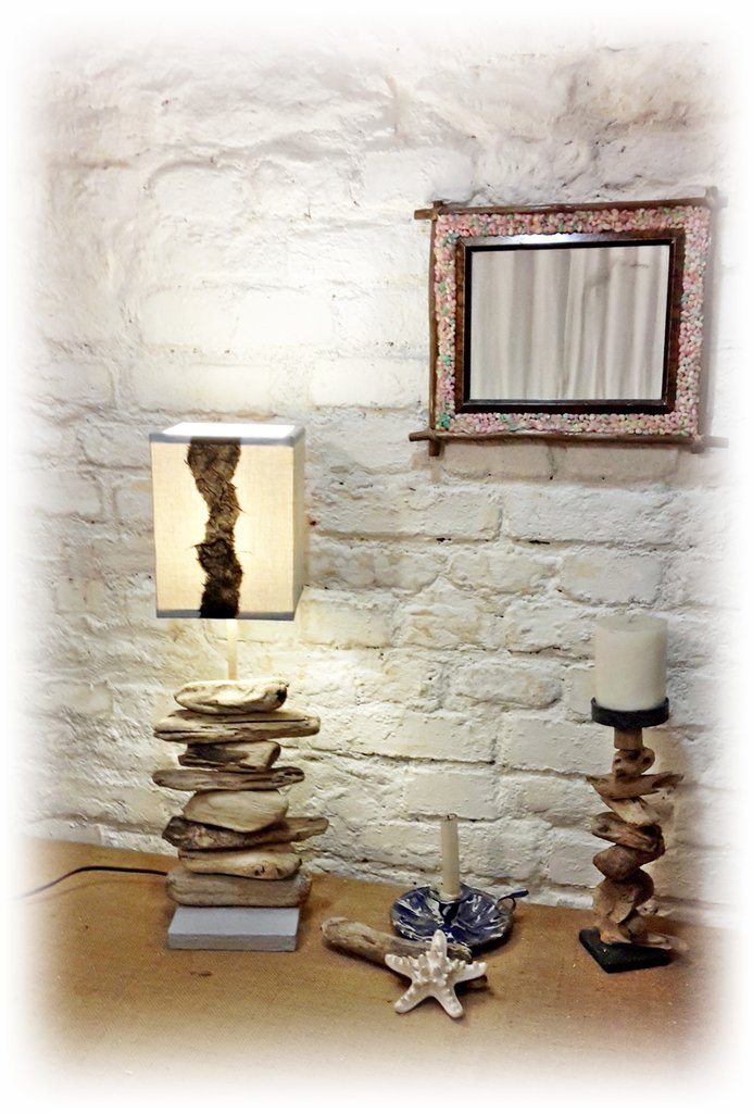 Lampe Sur Pied Artisanale Driftwood En Bois Flotté, Gris, Avec Abat-jour Et Ampoule LED