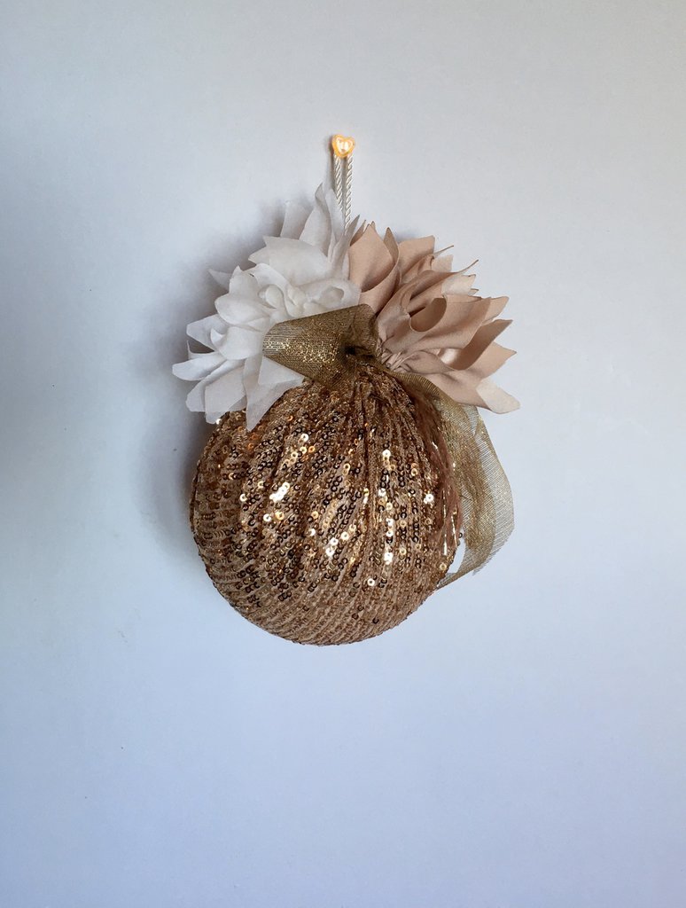 Acquista Gonna del grembiule inferiore dell'albero di Natale che copre la gonna del piede Decorazioni natalizie in Italia a partire da 3.41