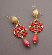 orecchini rossi lunghissimi pendenti perline vetro con goccia ceramica regalo amica