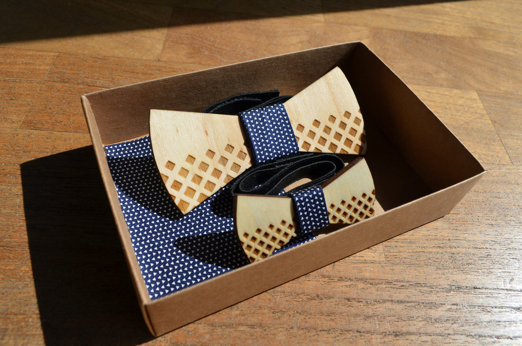 DB Dickie Bow Papillon Bambino/Ragazzo In Lana Elasticizzata – Bordeaux, 10x5.5 Cm, Prelegato