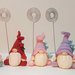Collezione Gnomi - Gnomauguri - Natale - gnomi in porcellana fredda con augurio