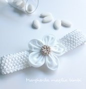 Fascetta bianca neonata/bambina - fiore in lino e tulle - Battesimo - fatta a mano - uncinetto