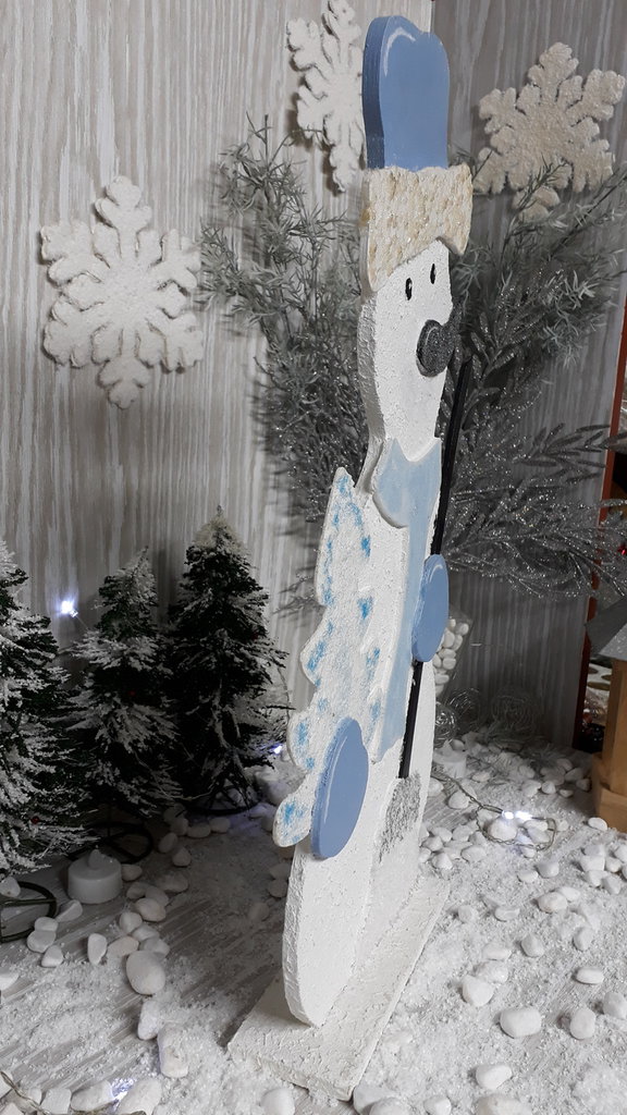 Decorazione Natalizia In Legno – Pupazzo Di Neve Con Luci LED – Fattoria – 22,9 X 16,5 X 4,6 Cm