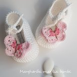 Scarpine bianche per neonata/bambina - farfalle rosa - fatte a mano - Battesimo