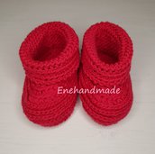 Scarpine  rosse  per bebè in cotone, fatte a mano,  con uncinetto
