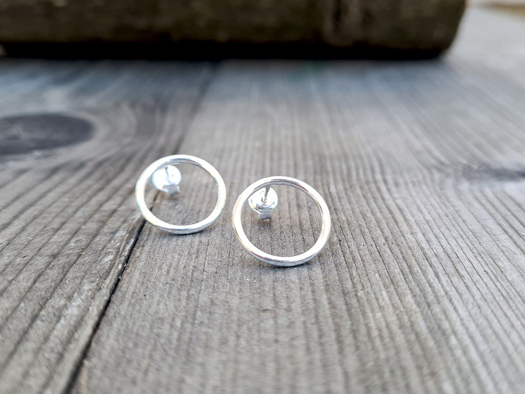 Elli Orecchini A Perno Donna In Argento 925 – Forma Teschio, Lucidati, Fatti A Mano