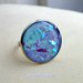 Anello fantasy con cabochon in resina