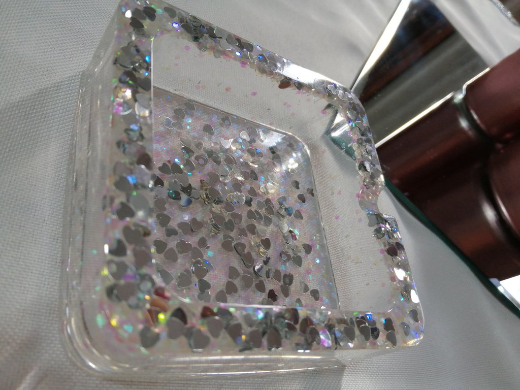 Posacenere In Silicone Giallo Quadrato - Flessibile E Infrangibile, Per Interni Ed Esterni