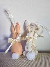 Decorazioni conigli pasquali