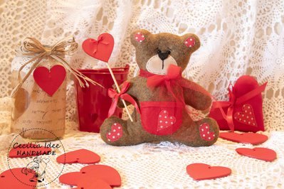 Orsetto San Valentino - Feste - Idee regalo - di Cecilia Idee Handm