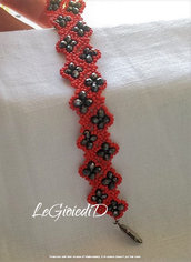 Braccialetto di perline rosso e nero con cristalli