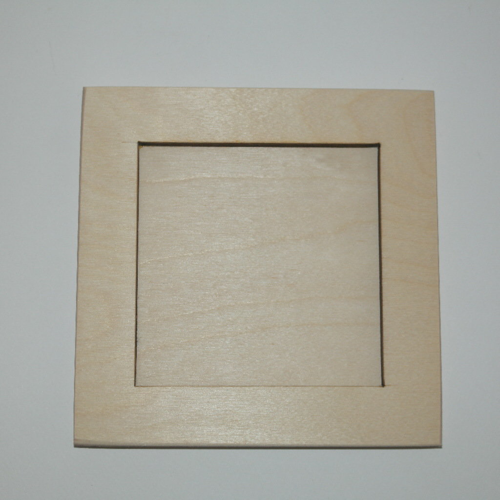 Piastrella in ceramica 10x10 stampata, con cornice in legno color bianco