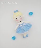 Bambola uncinetto per bimba principessa amigurumi.