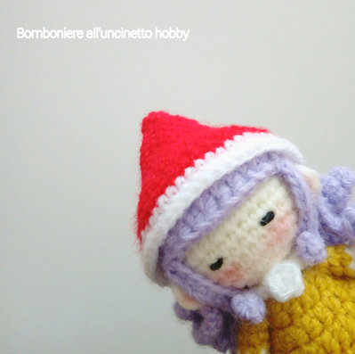 Bomboniera comunione, cresima, compleanno bimba bambolina Memole amigurumi.