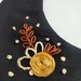 Colletto collana staccabile "Peter Pan" nero con rose giallo ocra ricamate a mano