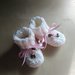 Scarpine ai ferri neonata,scarpine bianche in maglia,babbucce neonata lana,scarpine fatte a mano neonata