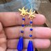 Orecchini blu elettrico con perni in zama a stella, cristalli e pietre dure 