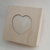 Scatola porta gioielli con coperchio portafotografia in legno da decorare cuore cm 18x18x9,5