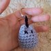 Gattino Amigurumi Personalizzabile - Portachiavi - Grigio